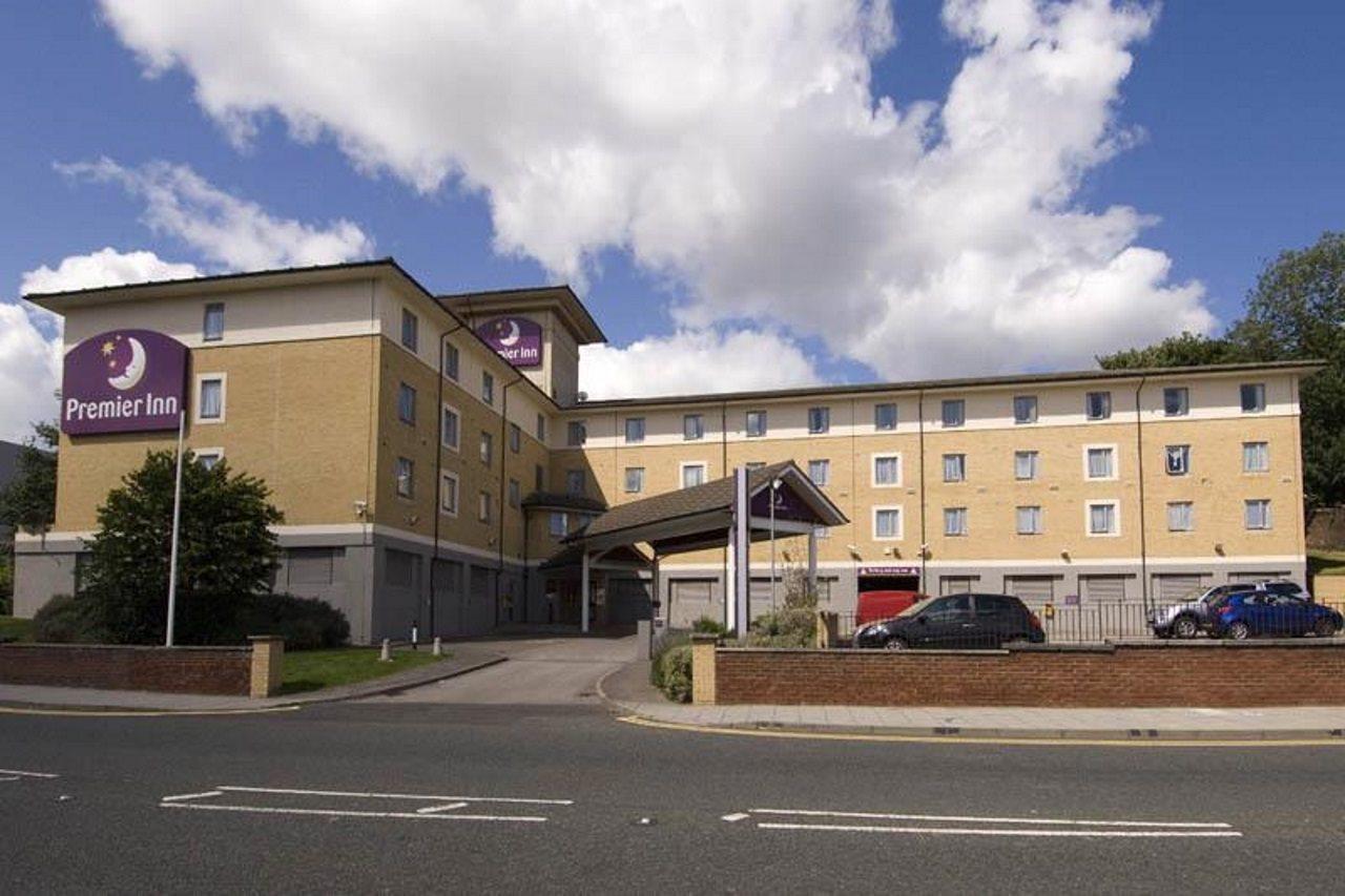 Premier Inn Newcastle City Centre Millennium Bridge Екстериор снимка